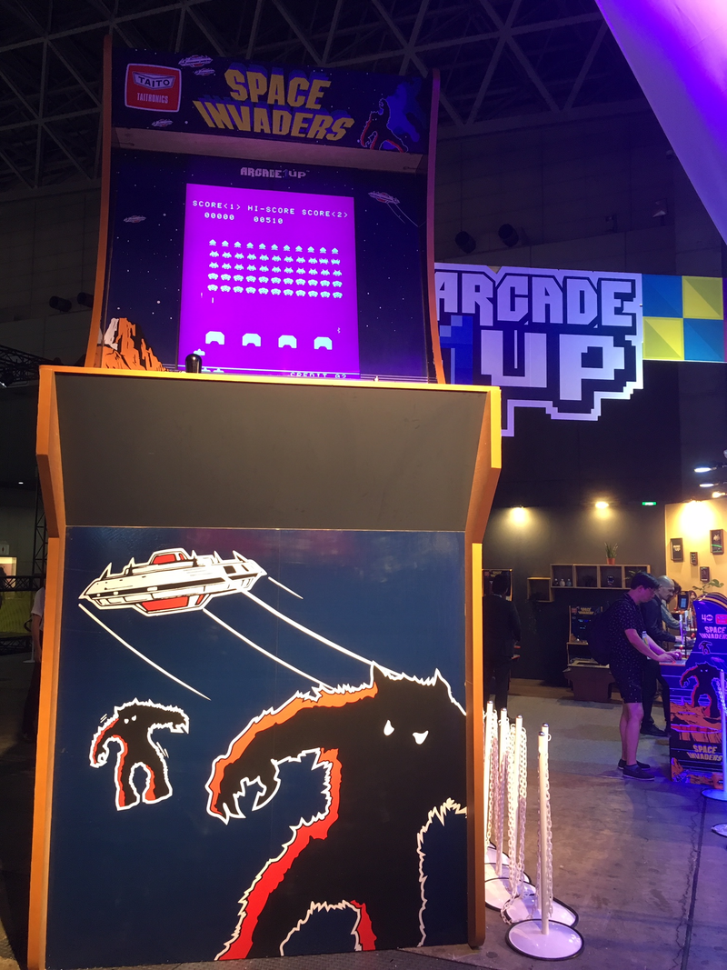 Illustration for article titled Surely, This Has To Be The Biggest Arcade Cabinet In The World